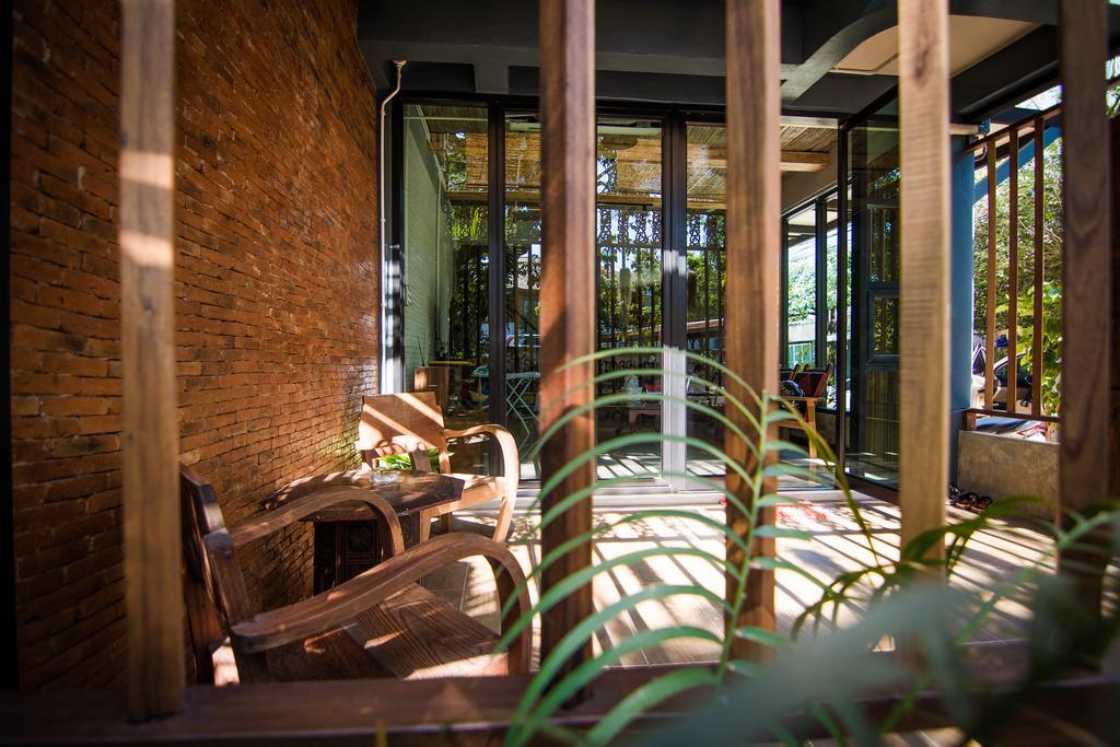 Вилла The Corner'S Unique House Чиангмай Экстерьер фото