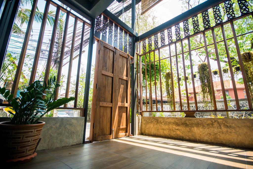 Вилла The Corner'S Unique House Чиангмай Экстерьер фото