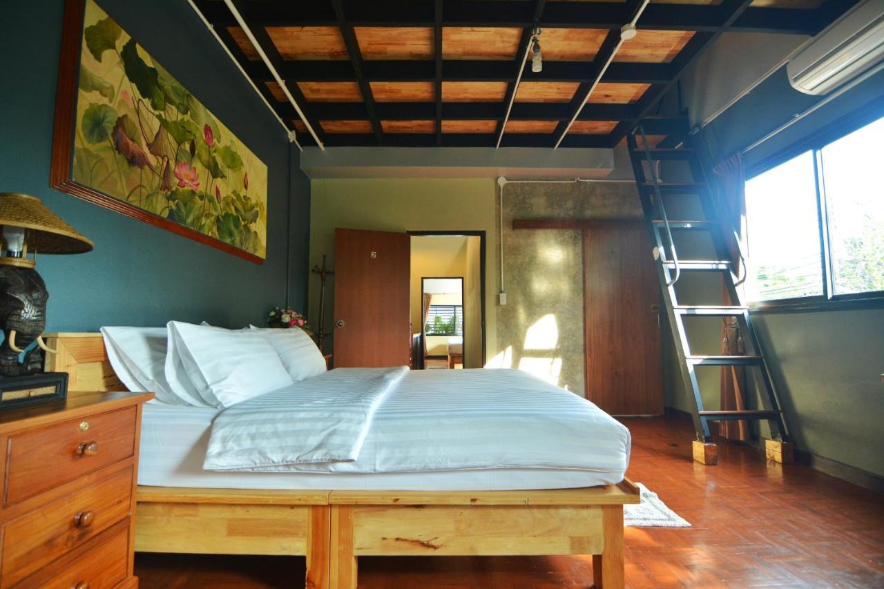 Вилла The Corner'S Unique House Чиангмай Экстерьер фото